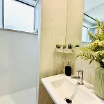 Hostel Luxury Centre *