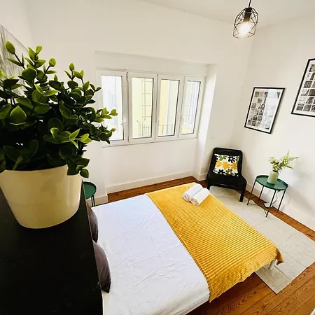 Luxury Centre Hostal *