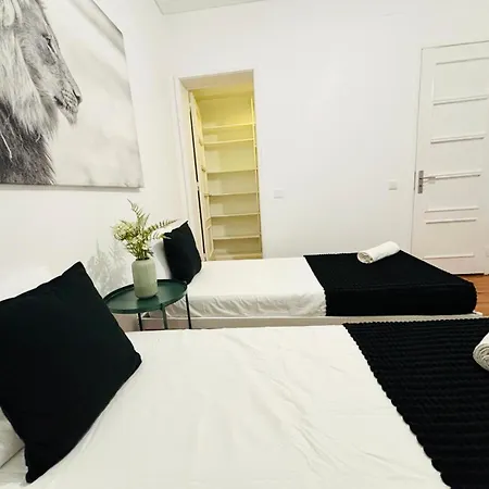 Luxury Rooms, Centre Хостел